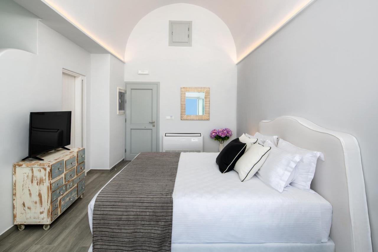 Siete Mares Luxury Suites Imerovígli Buitenkant foto